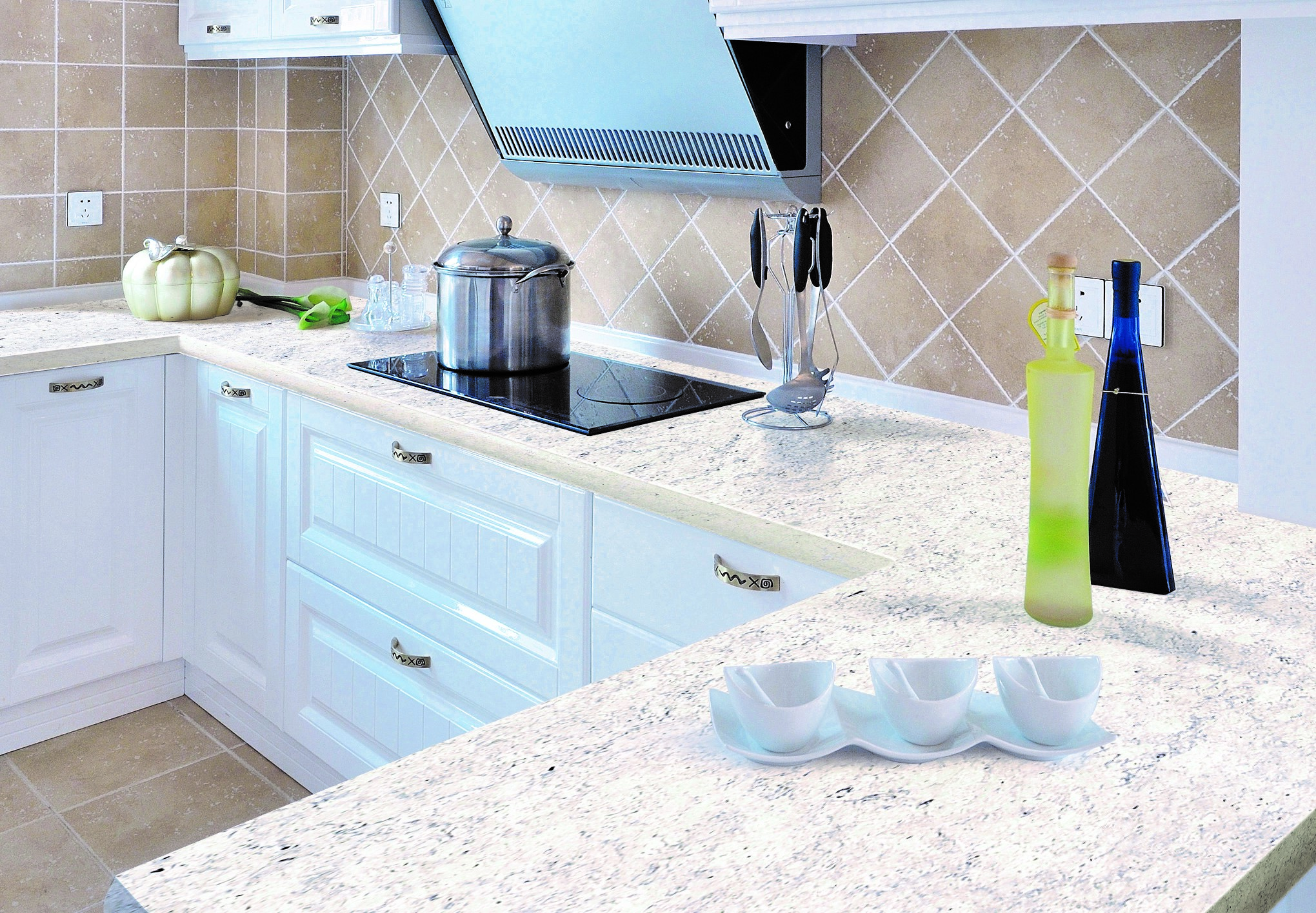 Duluxe Solid Surface
